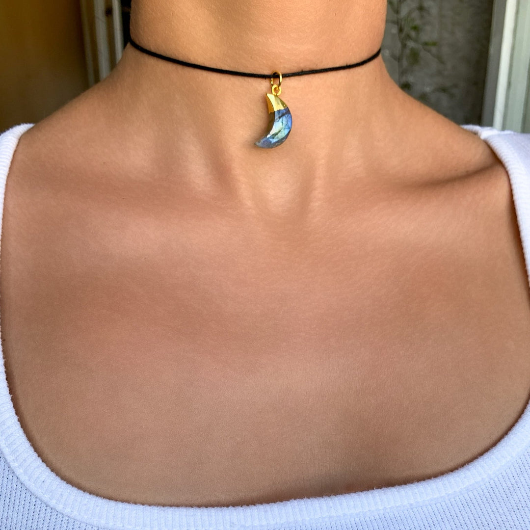 Labradorit Mond Anhänger mit vergoldeter 925 Silberöse - SoulGlow - Anhänger mit Öse, balance, Goldkette