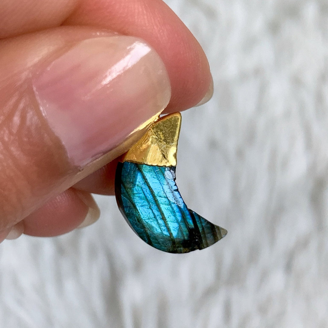 Labradorit Mond Anhänger mit vergoldeter 925 Silberöse - SoulGlow - Anhänger mit Öse, balance, Goldkette