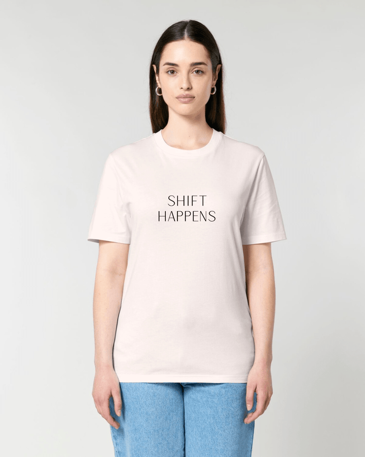 Shift Happens - Unisex Organic Shirt - SoulGlow - Kleidung, Organic Shirt, Schrift
