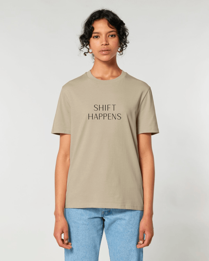 Shift Happens - Unisex Organic Shirt - SoulGlow - Kleidung, Organic Shirt, Schrift