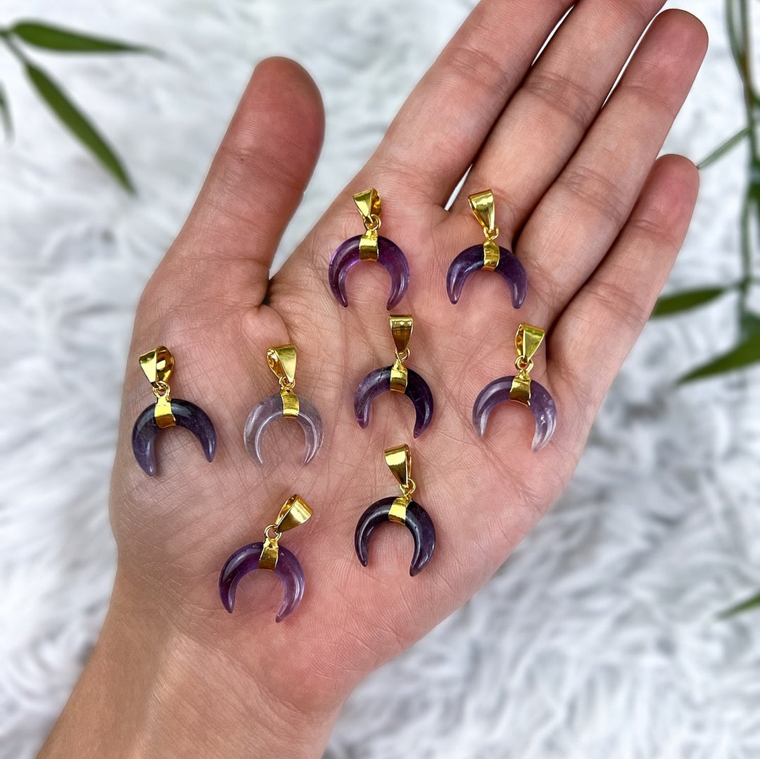 Amethyst Mond Anhänger mit vergoldeter Öse - SoulGlow - Amethyst, Anhänger mit Öse, balance