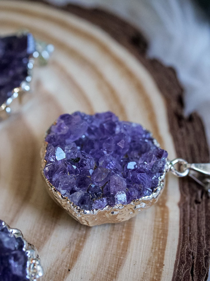 Amethyst Rohkristall Anhänger - SoulGlow - Amethyst, Anhänger mit Öse, balance