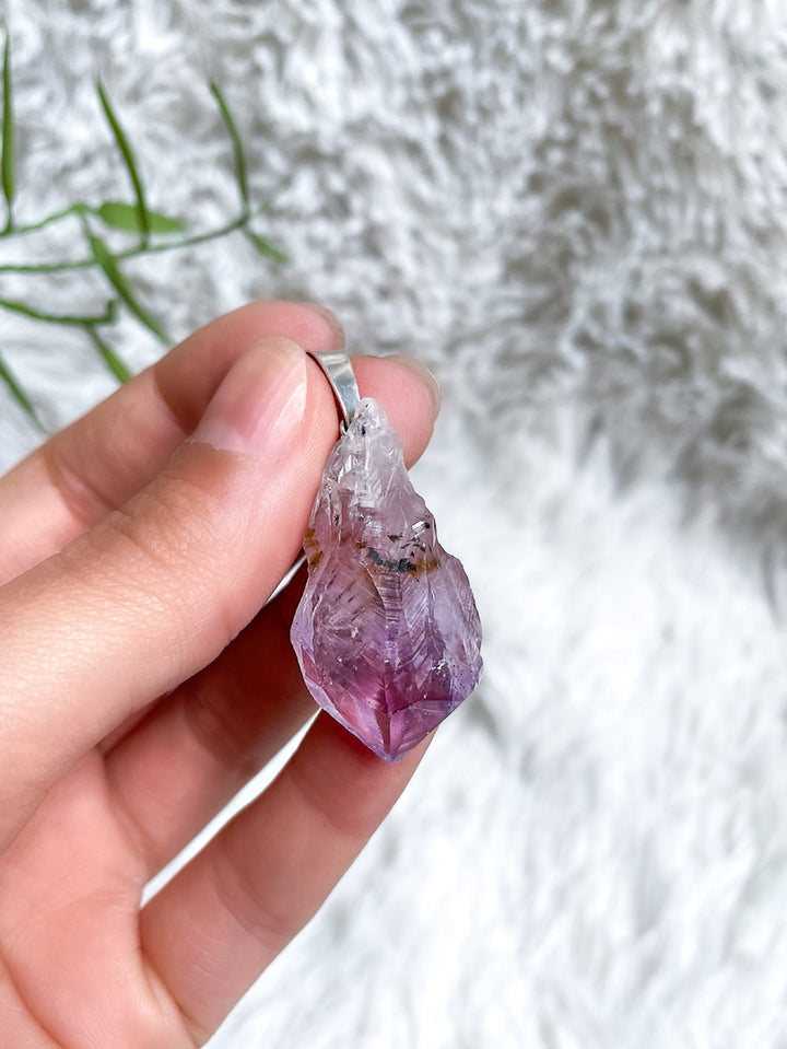 Amethyst Spitzen Anhänger - SoulGlow - Amethyst, Amethyst Spitze, Anhänger mit Öse