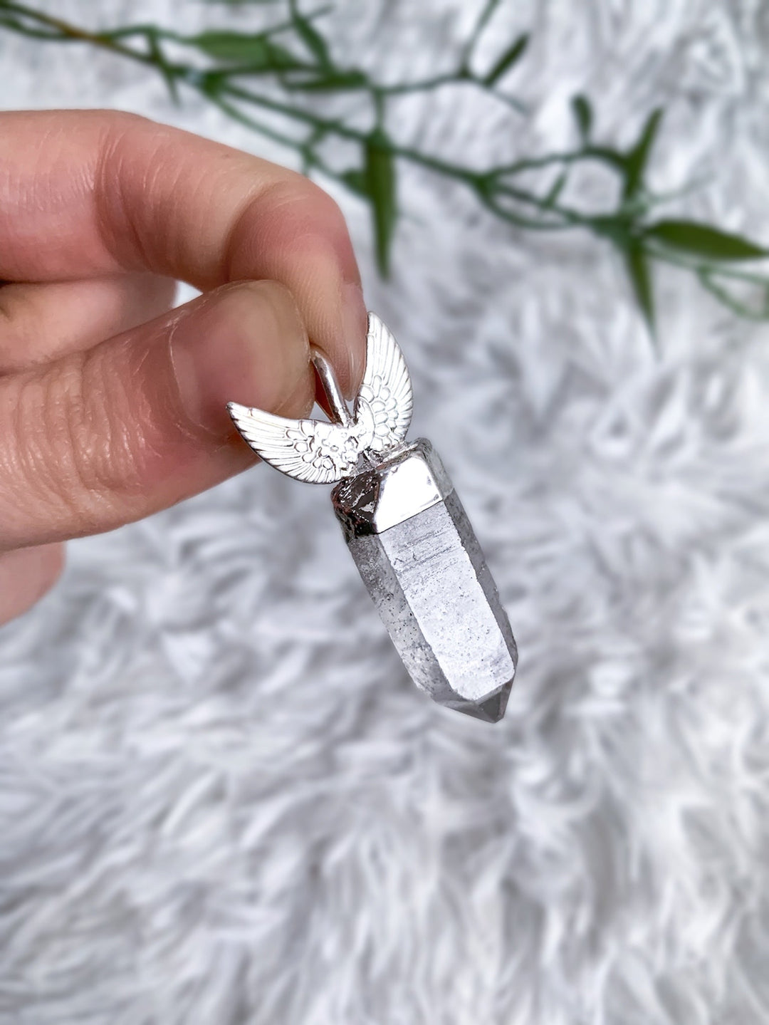 Bergkristall Anhänger mit Engelsflügeln - SoulGlow - 925er Silber, Anhänger mit Öse, Antrieb