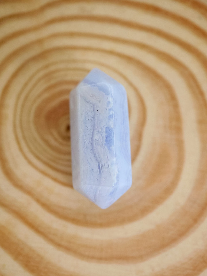 Chalcedon Spitze Anhänger - SoulGlow - Anhänger, balance, Baumwollband