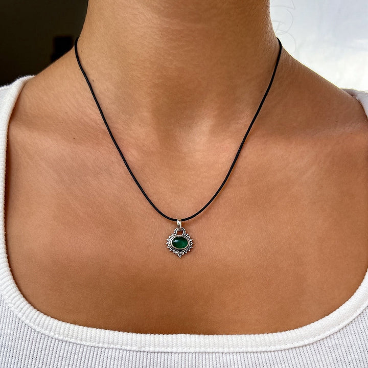 Grüner Chalcedon Boho Anhänger aus 925 Silber - SoulGlow - 925er Silber, Anhänger mit Öse, balance