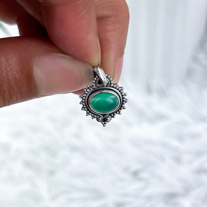Grüner Chalcedon Boho Anhänger aus 925 Silber - SoulGlow - 925er Silber, Anhänger mit Öse, balance