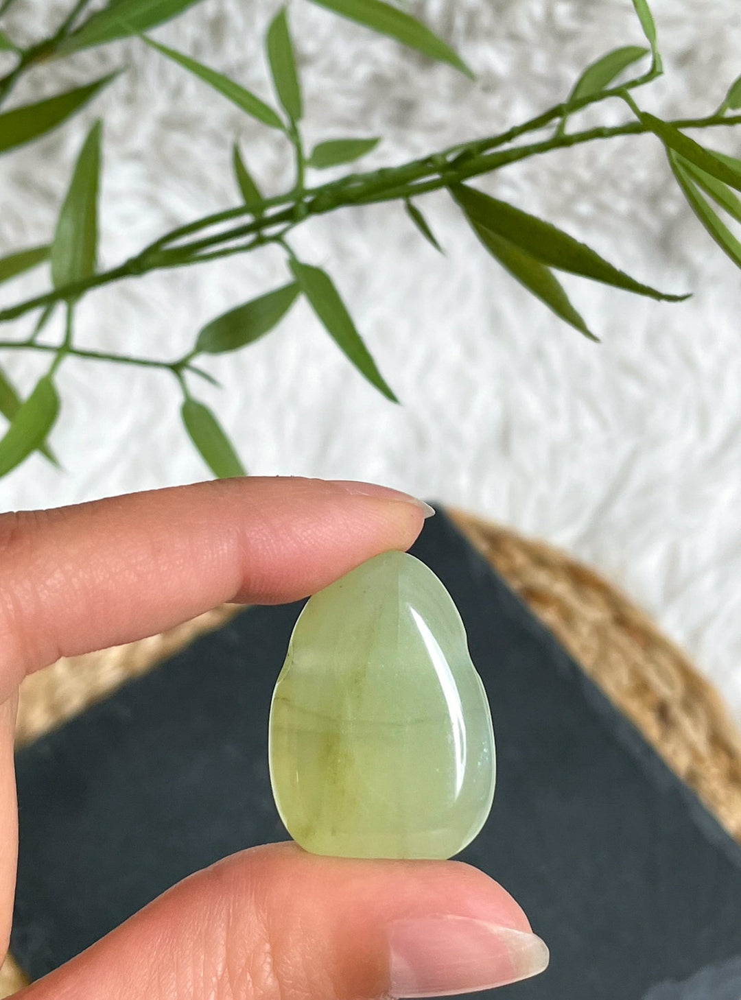Jade Serpentin Anhänger - SoulGlow - Anhänger mit Bohrung, balance, grün