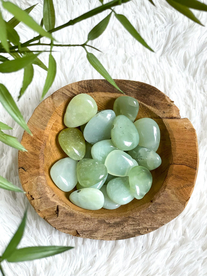 Jade Serpentin Anhänger - SoulGlow - Anhänger mit Bohrung, balance, grün