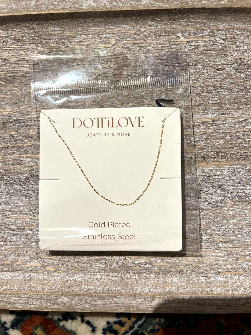 Zarte Kette mit Zirkonia aus vergoldetem Edelstahl, 43+5 cm