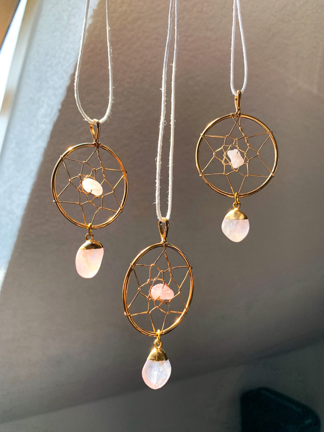 Kristall Traumfänger | Turmalin, Amethyst, Bergkristall oder Rosenquarz - SoulGlow - Amethyst, Anhänger mit Öse, Aura