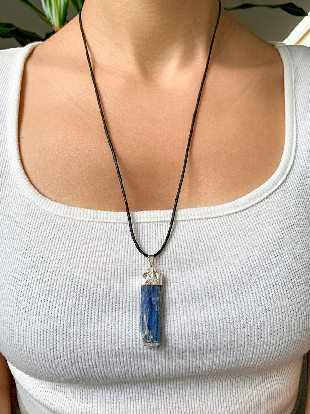 Kyanit / Disthen Kristall Anhänger - SoulGlow - Anhänger mit Öse, blau, Kette
