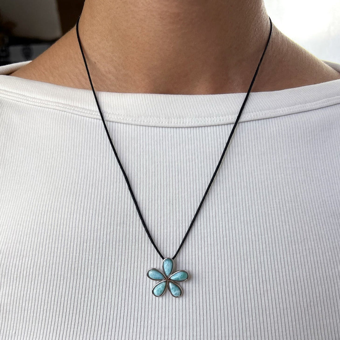 Larimar Anhänger Tropfen - Blüte mit 925 Silber - SoulGlow - 925er Silber, Anhänger mit Öse, balance
