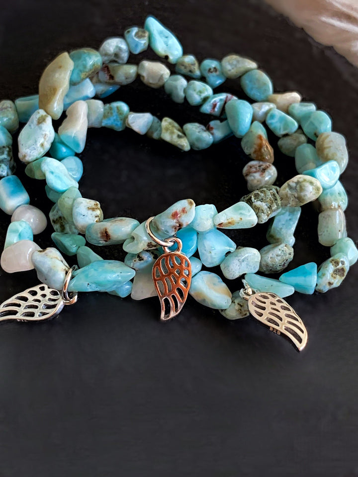 Larimar Splitterarmband mit 925 Silber-Flügel - XS/S - SoulGlow