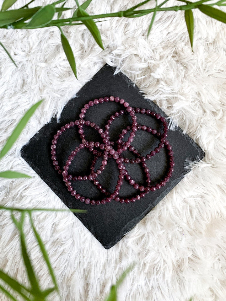 Lepidolith Armband - SoulGlow - Armband, balance, Kugel Armband