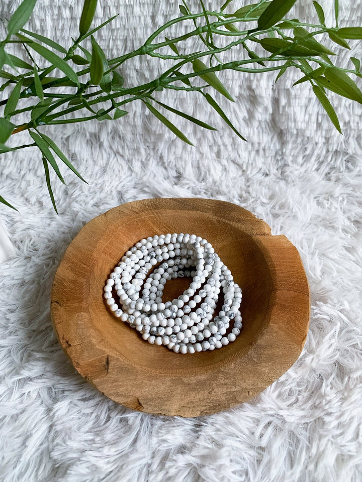 Magnesit Armband - SoulGlow - Armband, balance, Kugel Armband