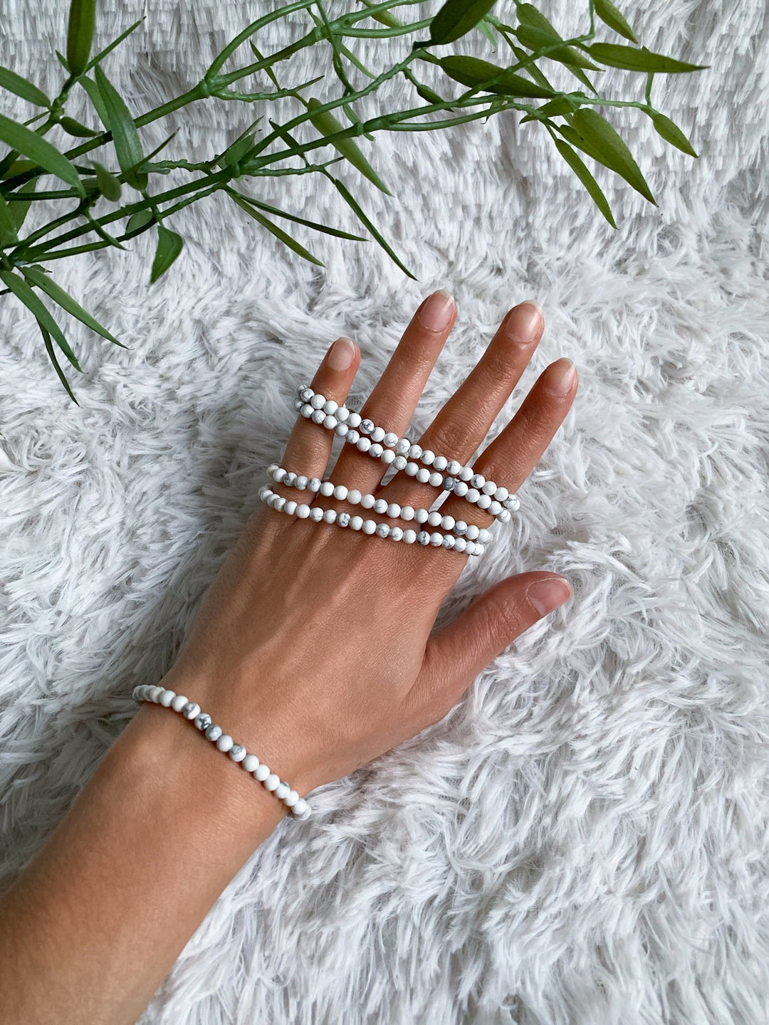 Magnesit Armband - SoulGlow - Armband, balance, Kugel Armband