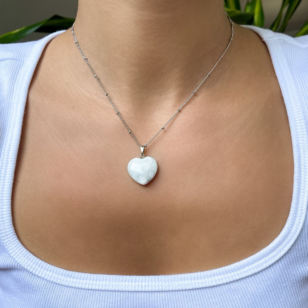 Magnesit Herz Anhänger - SoulGlow - Anhänger mit Öse, balance, Herz Anhänger