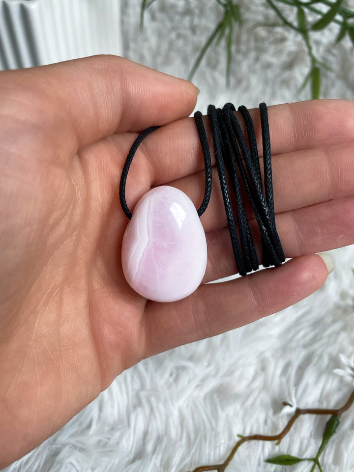Manganocalcit, Rosa Calcit Anhänger - SoulGlow - Anhänger mit Bohrung, balance, Manganocalcit