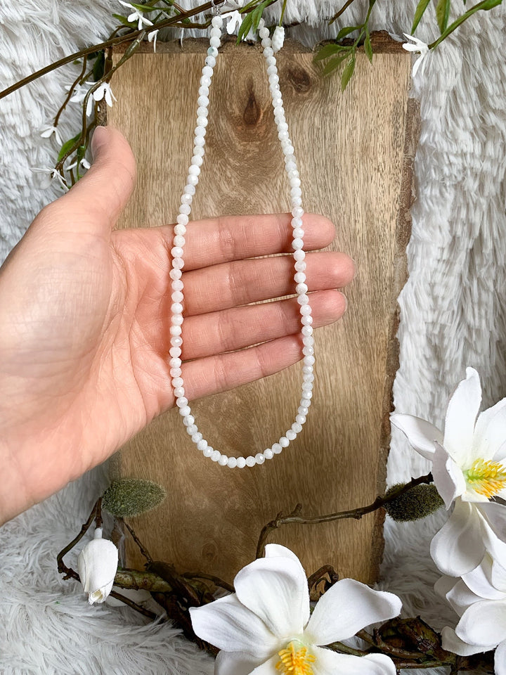Mondstein Kette, Collier facettiert - SoulGlow - balance, facettiert, Facettiertes Armband
