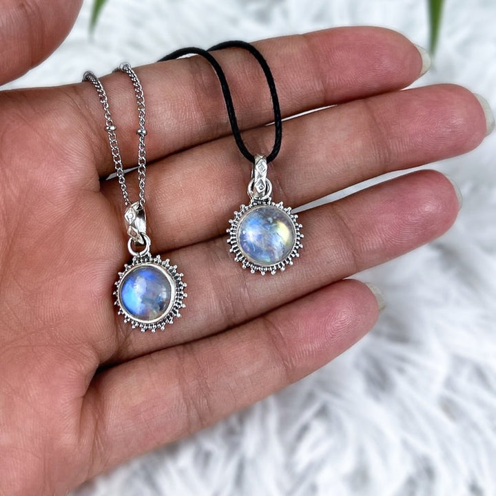 Mondstein Sonnenanhänger aus 925er Silber - Boho - SoulGlow - 925er Silber, Anhänger mit Öse, balance