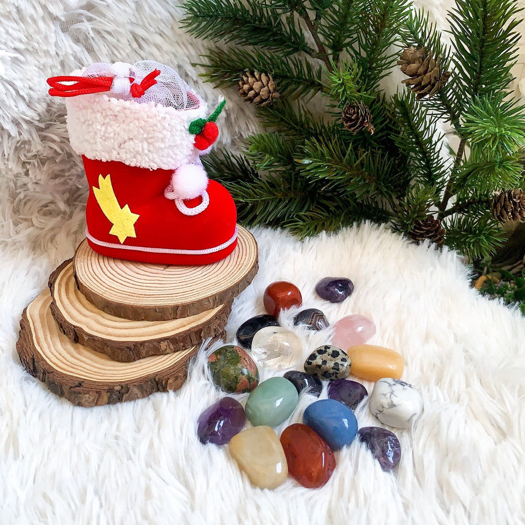 Nikolaus/Weihnachtsstiefel mit Trommelstein Mix - SoulGlow - Bunte Steine - Geschenk