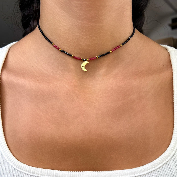 Obsidian & Granat Choker mit vergoldetem Mond - SoulGlow - Anhänger mit Öse, balance, choker