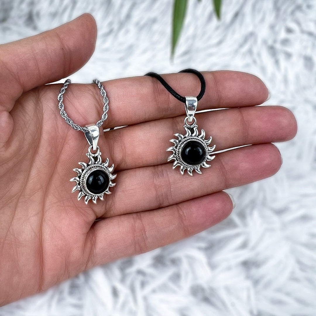 Onyx Sonnenanhänger 925 Silber - SoulGlow - 925er Silber, Anhänger mit Öse, balance
