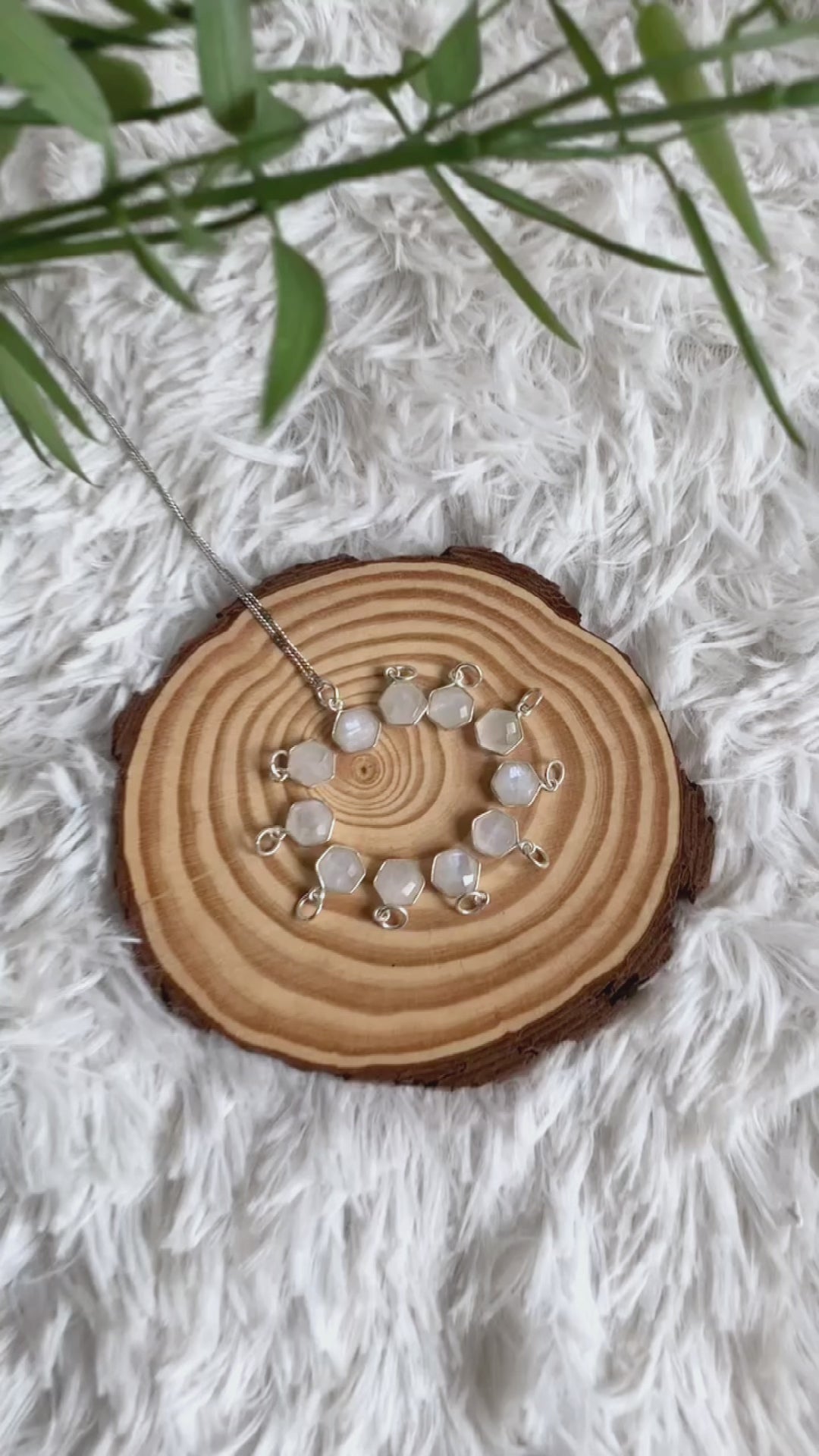 Weißer Labradorit Hexagon Anhänger Silber