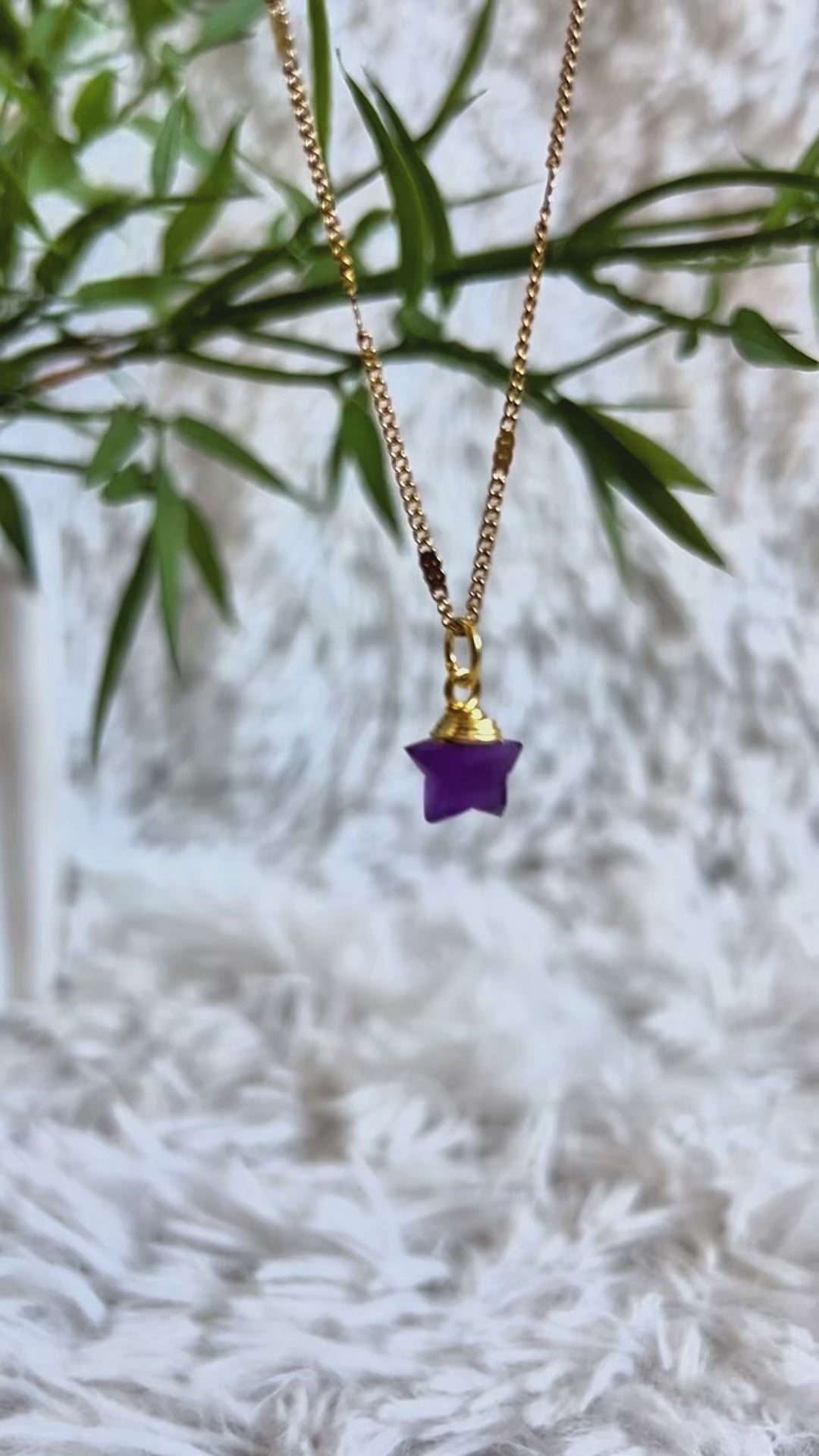 Amethyst Stern Anhänger mit vergoldeter 925 Silber Öse
