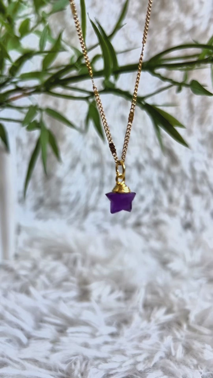 Amethyst Stern Anhänger mit vergoldeter 925 Silber Öse