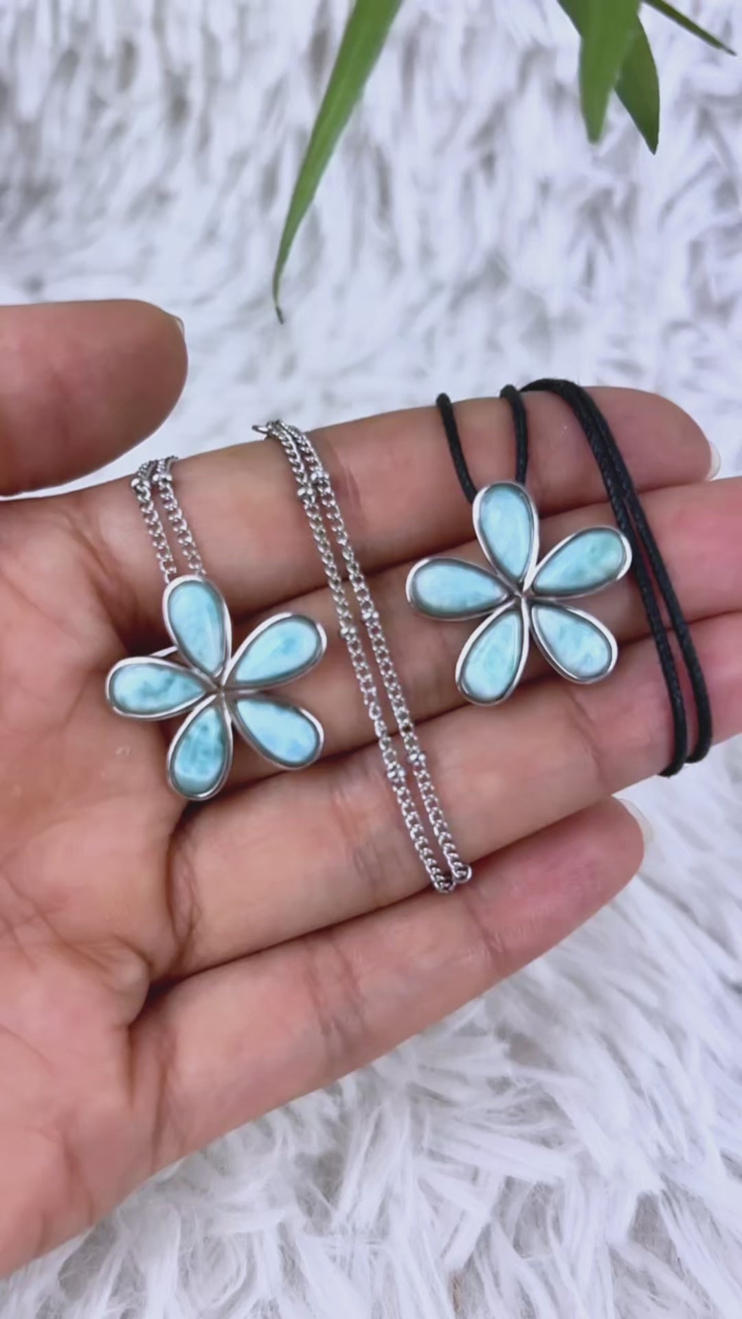 Video Larimar Anhänger Blume mit 925 Silber