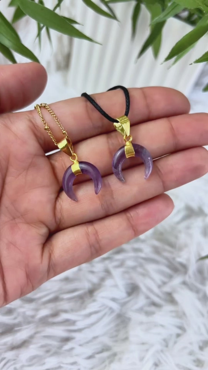 Video Amethyst Mond Anhänger mit vergoldeter Öse - SoulGlow - Amethyst, Anhänger mit Öse, balance