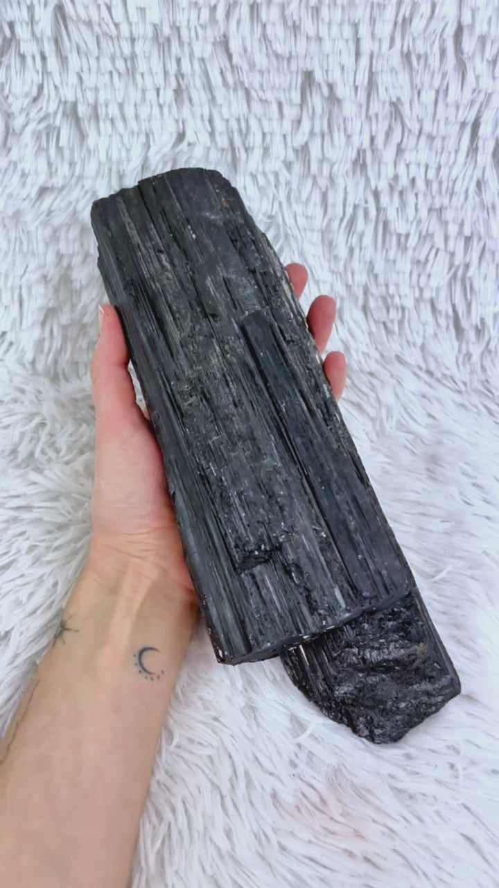 Turmalin Rohstein 2,5Kg