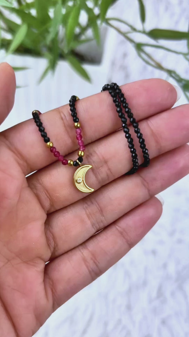 Video Obsidian & Granat Halskette mit Mond Choker 