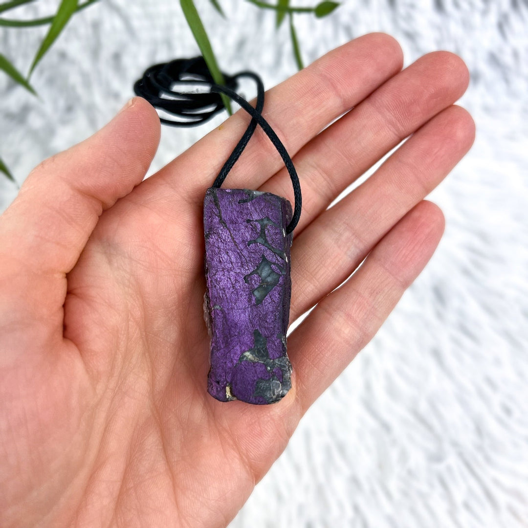 Purpurit Rohstein Anhänger | Unikat - SoulGlow - Anhänger, balance, lila
