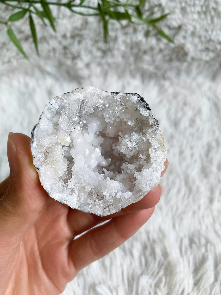 Quarz Geode - SoulGlow - Bergkristall, Energie, Kristall