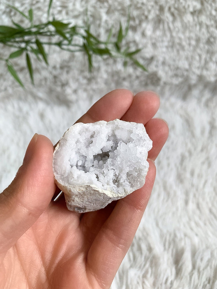 Quarz Geode - SoulGlow - Bergkristall, Energie, Kristall