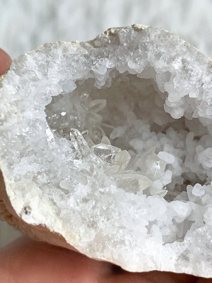 Quarz Geode - SoulGlow - Bergkristall, Energie, Kristall