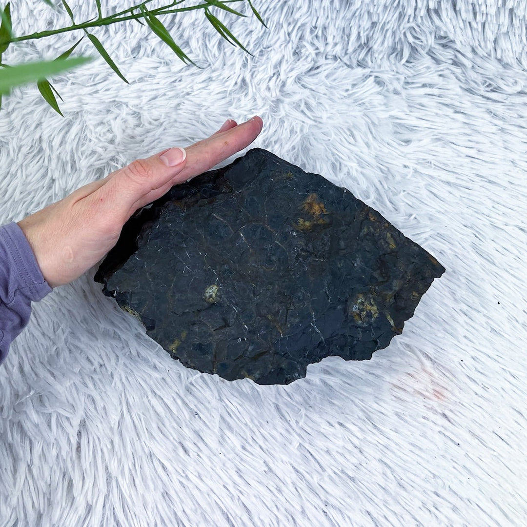 Schungit Rohstein 1,7 Kg Unikat - SoulGlow - Aura, balance, Heilstein Unikat