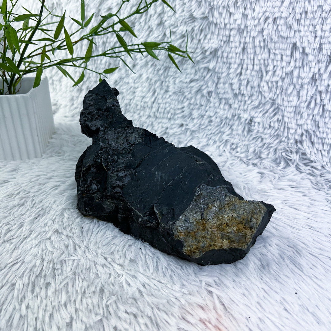 Schungit Rohstein 2,2 Kg Unikat - SoulGlow - Aura, balance, Heilstein Unikat