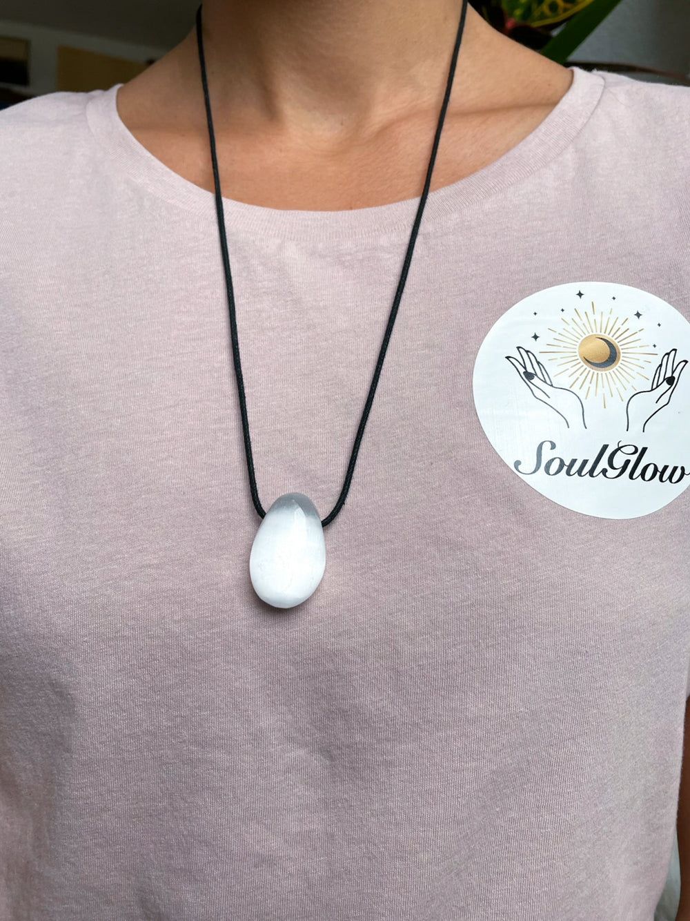 Selenit Anhänger - SoulGlow - Anhänger mit Bohrung, balance, Baumwollband