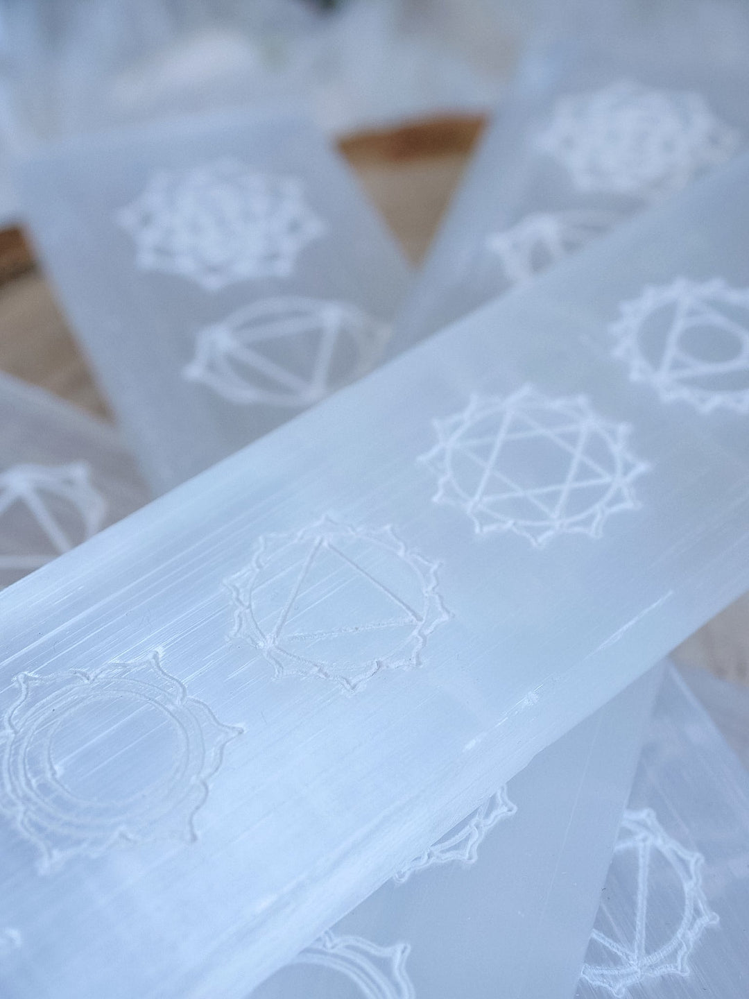 Selenit Chakra Lade Platte - SoulGlow - Aura, balance, Chakra