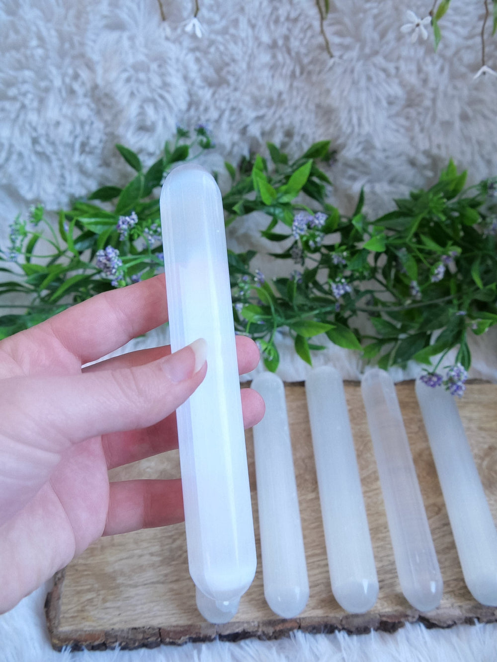Selenit Massagestab, Griffel - SoulGlow - Aura, balance, geschliffene Form