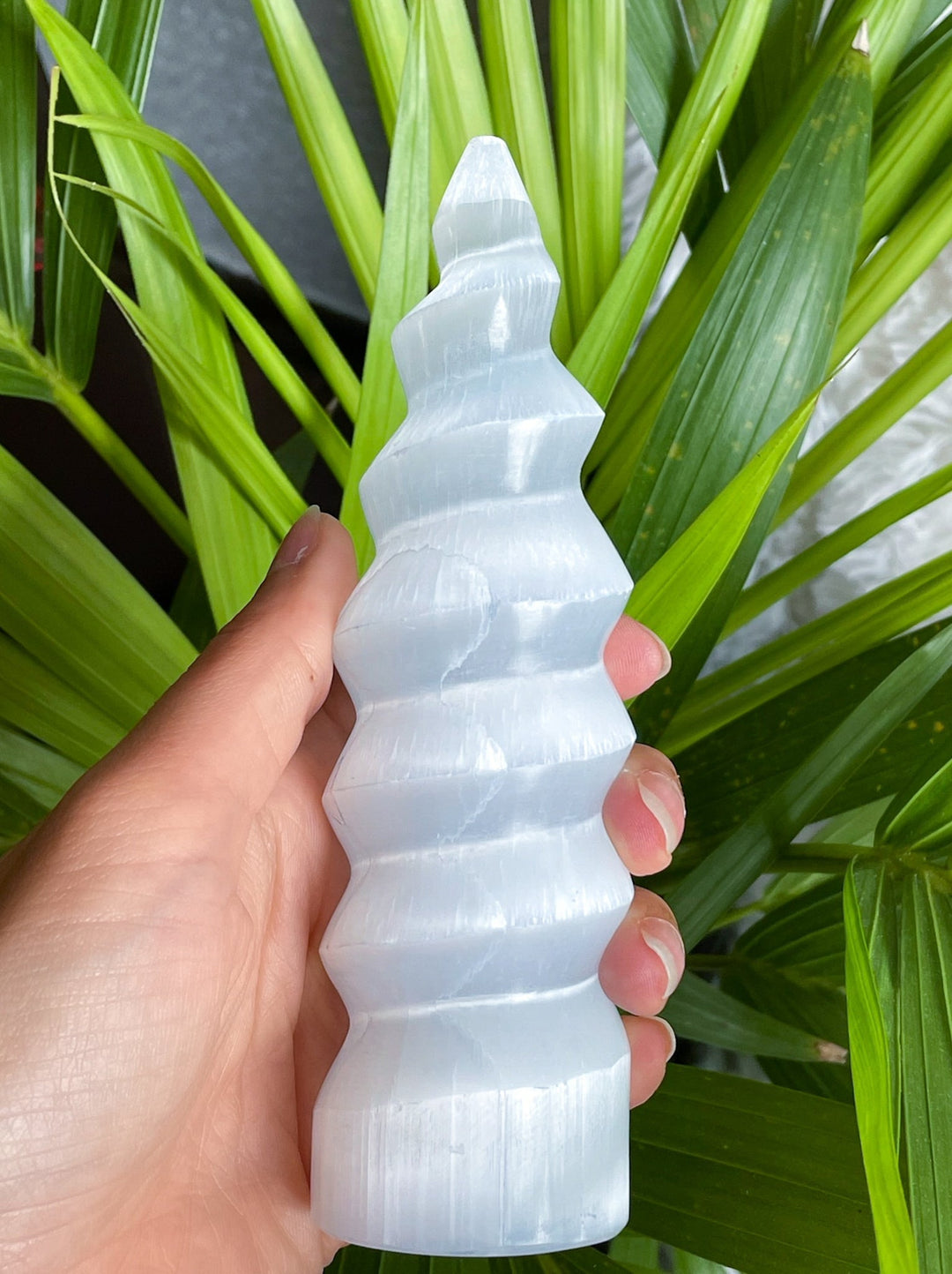 Selenit Turm Spirale - SoulGlow - balance, geschliffene Form, Kristall