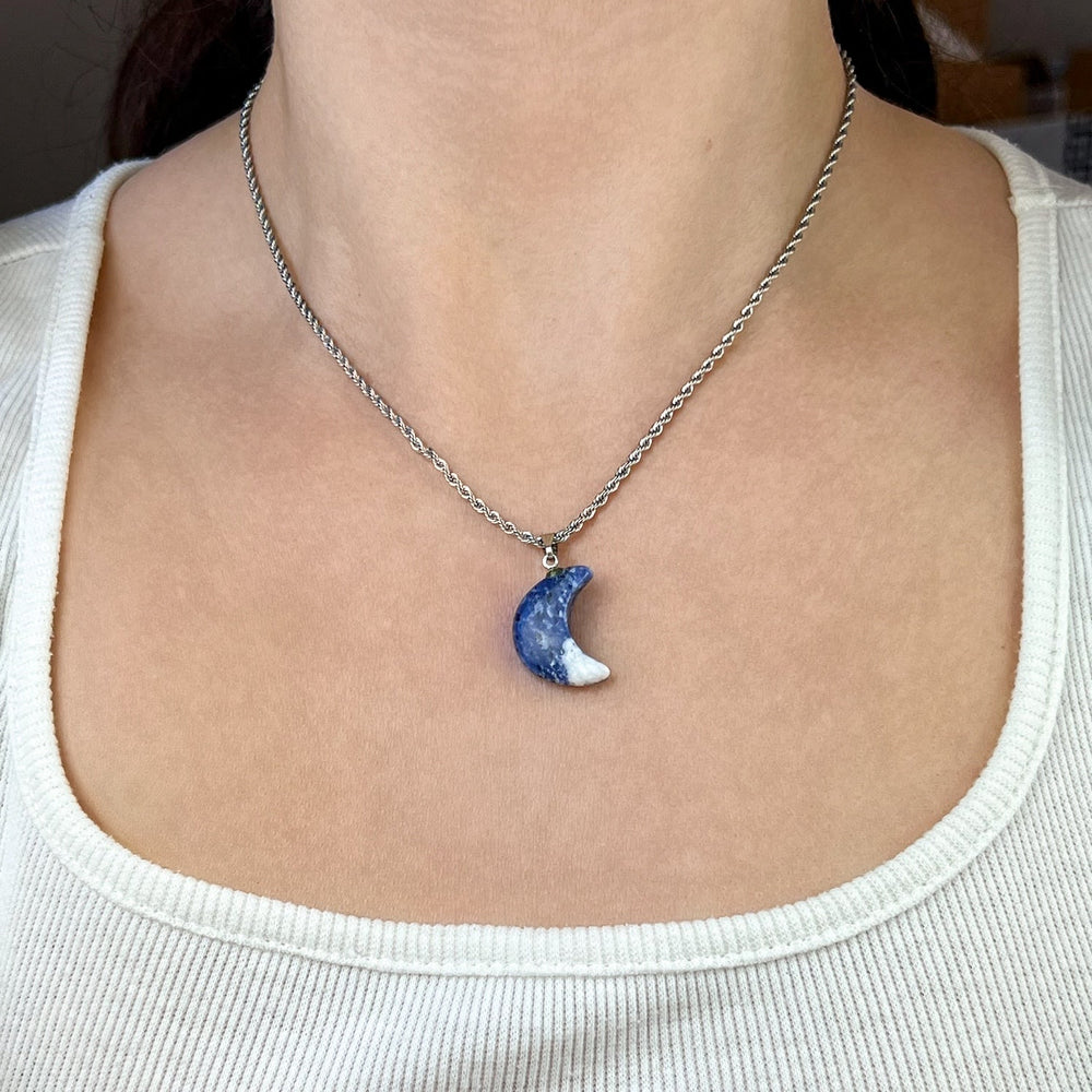 Sodalith Mond Anhänger - Unikat - SoulGlow - Anhänger, Anhänger mit Öse, balance