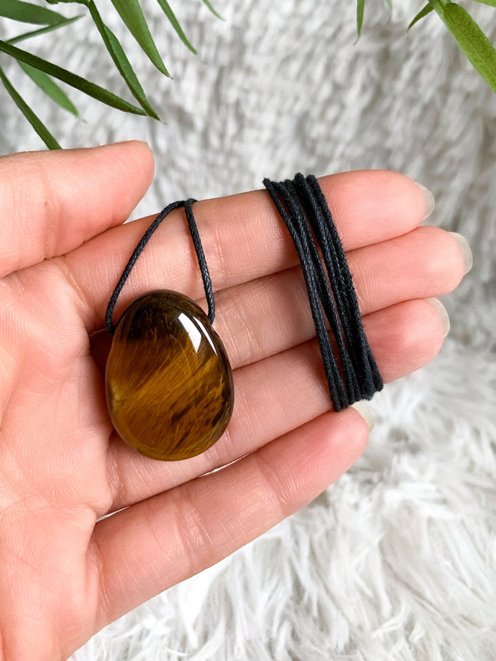 Tigerauge Anhänger oval - SoulGlow - Anhänger, balance, braun