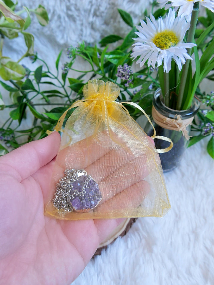 Amethyst Rohkristall Anhänger - SoulGlow - Amethyst, Anhänger mit Öse, balance