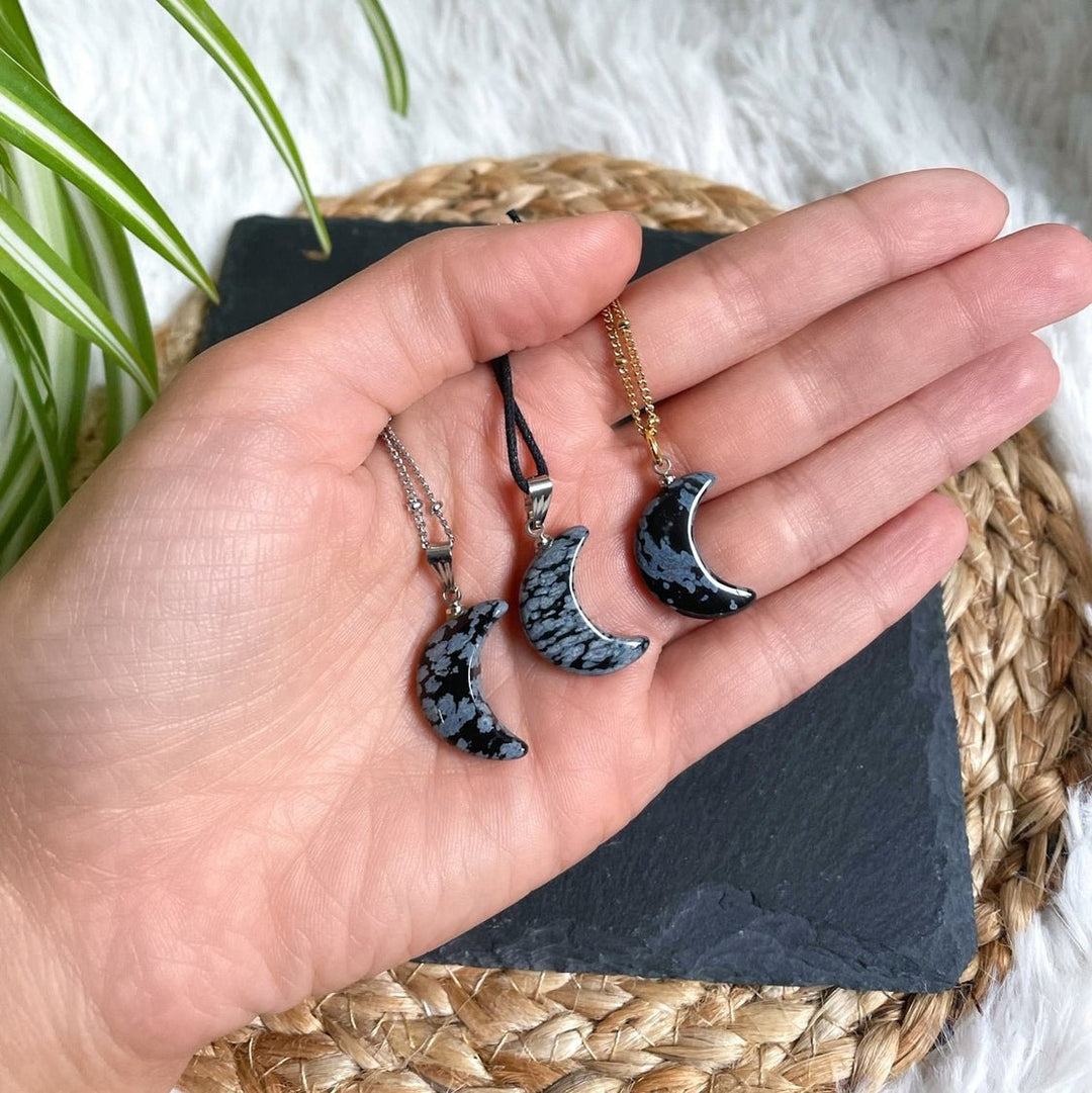 Schneeflocken Obsidian Mond Anhänger - SoulGlow - Anhänger, Anhänger mit Öse, balance